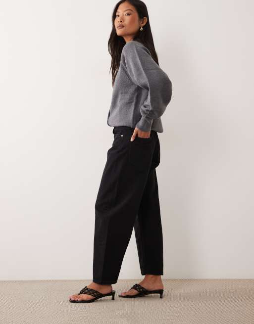 ASOS DESIGN Petite slim barrel jean in black, 2 of 5