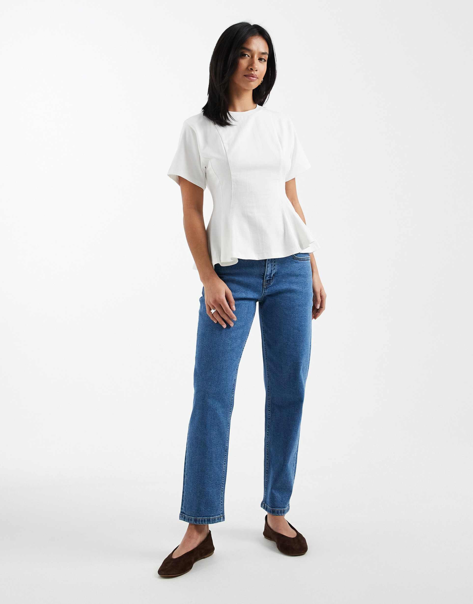 asos design petite slim fit comfort mom jeans in clean blue