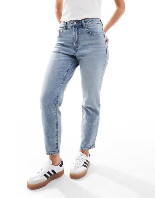 ASOS DESIGN Petite slim fit mom jeans in mid blue, 2 of 5