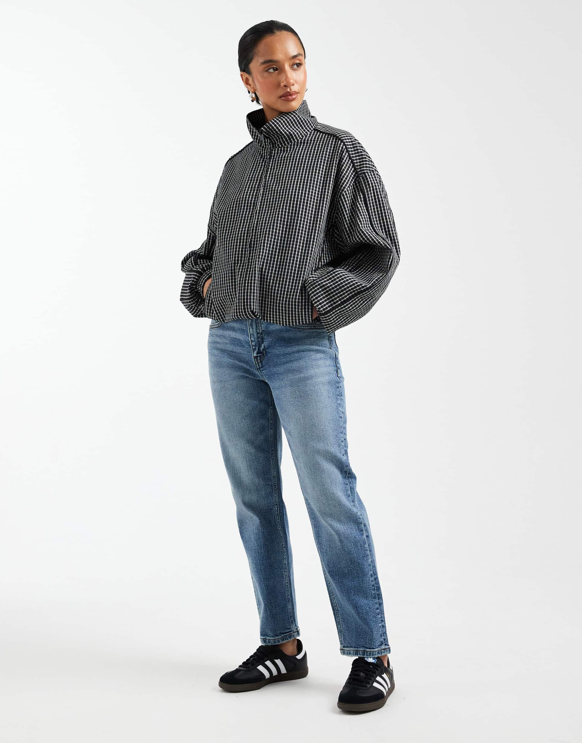 asos design petite slim fit mom jeans in vintage wash