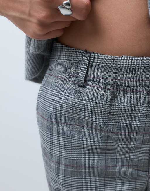 ASOS DESIGN Petite slim straight pants in mono check, 3 of 5