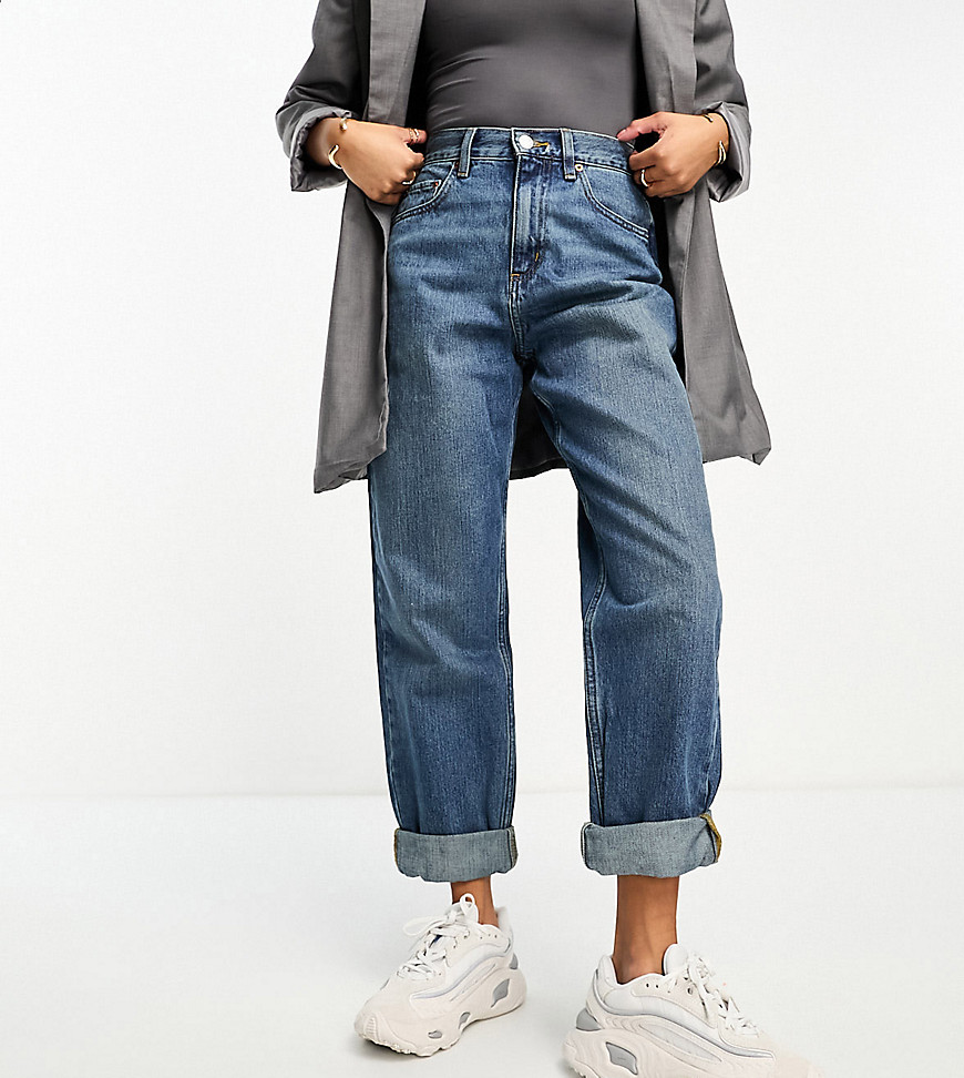 Asos Petite Asos Design Petite Slouchy Mom Jeans In Mid Blue