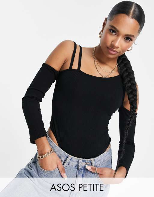 ASOS DESIGN - Petite - Sort asymmetrisk one-shoulder-bodysuit