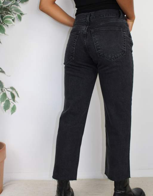 ASOS DESIGN Petite - Sorte højtaljede "effortless" crop-jeans med stretch og svaj, 2 af 4
