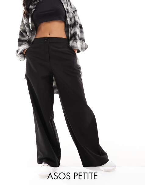 ASOS DESIGN Petite - Sorte skræddersyede afslappede bukser med lige ben - view 1