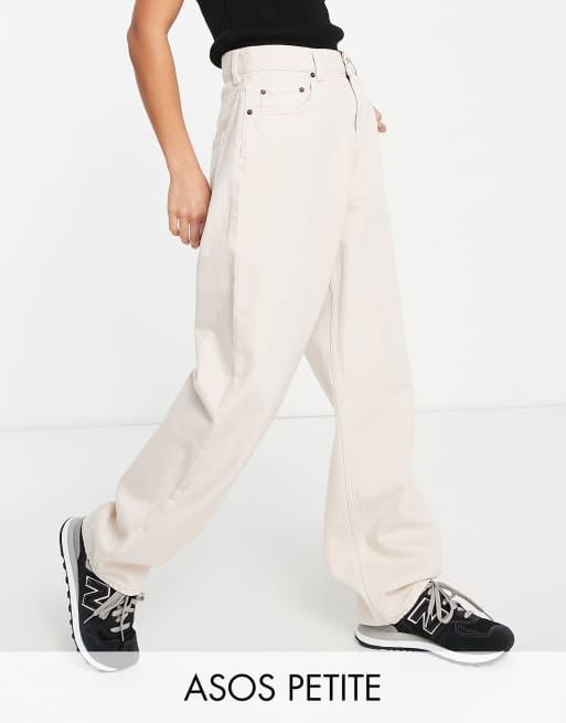 ASOS DESIGN Petite – Stenfärgade mom jeans i super slouchy-passform - STONE