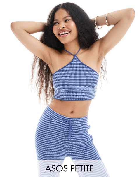 ASOS DESIGN Petite - Strikket overdel med halterneck og striber i blå og marineblå - Del af sæt - view 1