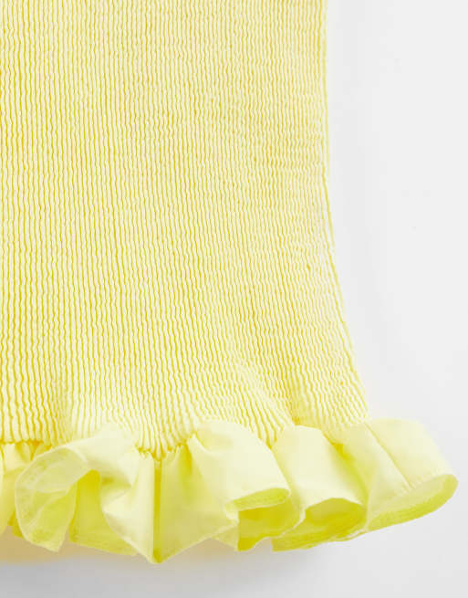 ASOS DESIGN Petite – Strukturiertes Minikleid in Zitronengelb mit U-Ausschnitt und Rüschensaum, 4 von 4