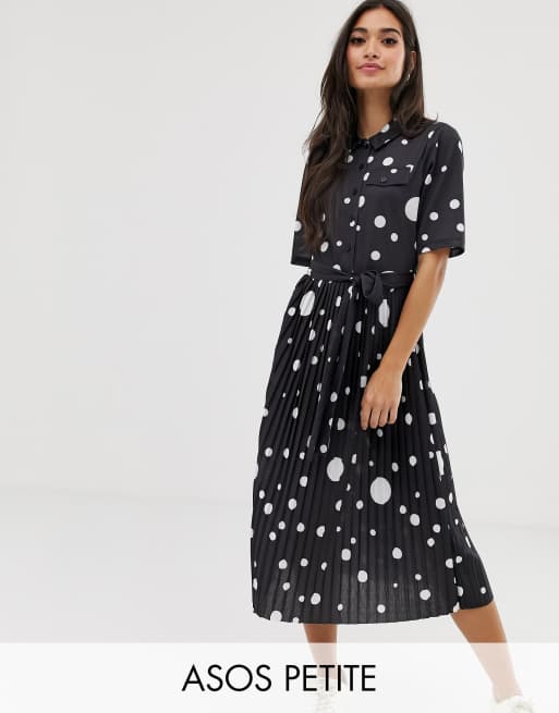 ASOS DESIGN Petite – Sukienka koszulowa w grochy o długości midi z plisowaną spódnicą i paskiem
