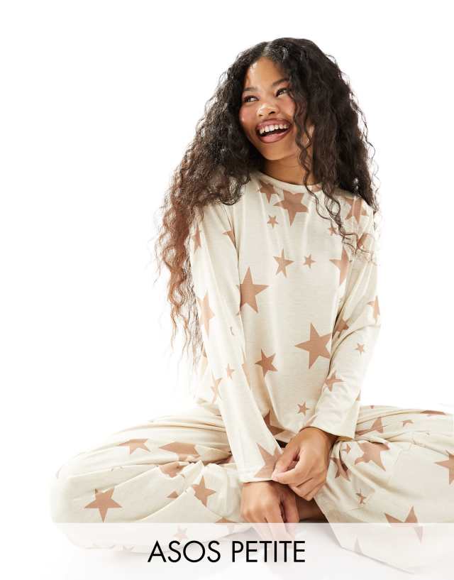 ASOS Petite - ASOS DESIGN Petite super soft star long sleeve top & trouser pyjama set in cream