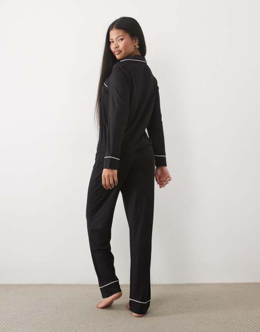 ASOS DESIGN Petite supersoft long sleeve pyjama set in black, 4 of 4