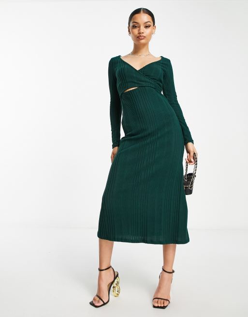 ASOS DESIGN Petite supersoft long sleeve wrap front maxi dress in bottle green, 3 of 4