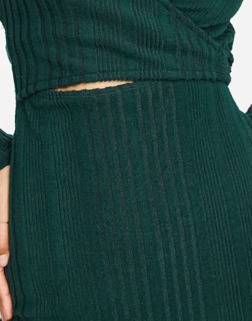 ASOS DESIGN Petite supersoft long sleeve wrap front maxi dress in bottle green, 4 of 4