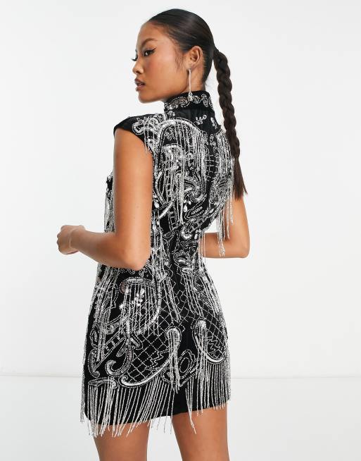 ASOS DESIGN Petite – Svart miniklänning med hög krage och silverpaljetter, 4 av 4
