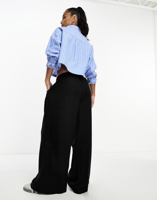 ASOS DESIGN Petite – Svarta byxor med vida ben och dold gylf, 4 av 4