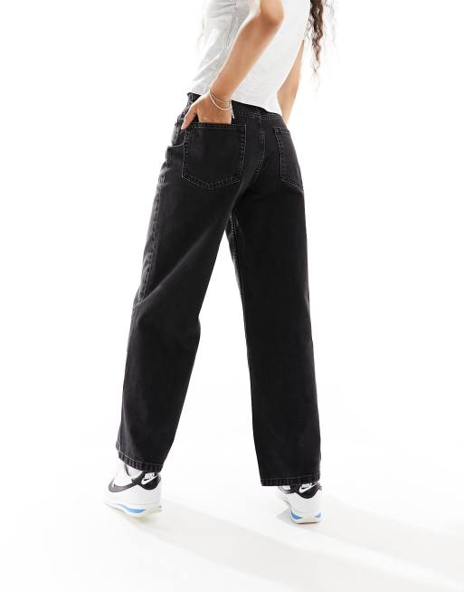ASOS DESIGN Petite – Svarttvättade dad jeans med vida ben, 3 av 5