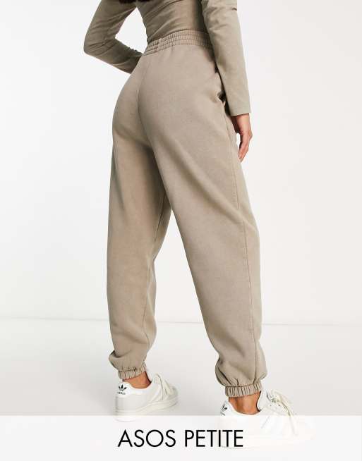 ASOS DESIGN Petite – Szarobeżowy zestaw z efektem sprania, 2 z 3