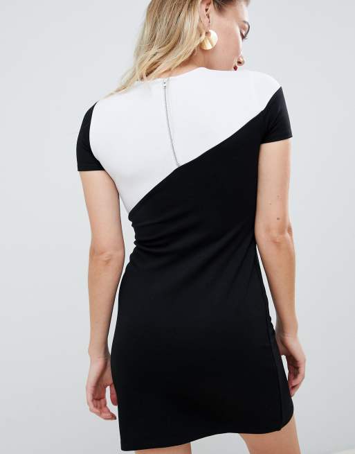 ASOS DESIGN Petite – t-shirt-kjole med ensfarvet farveblok, 2 af 4