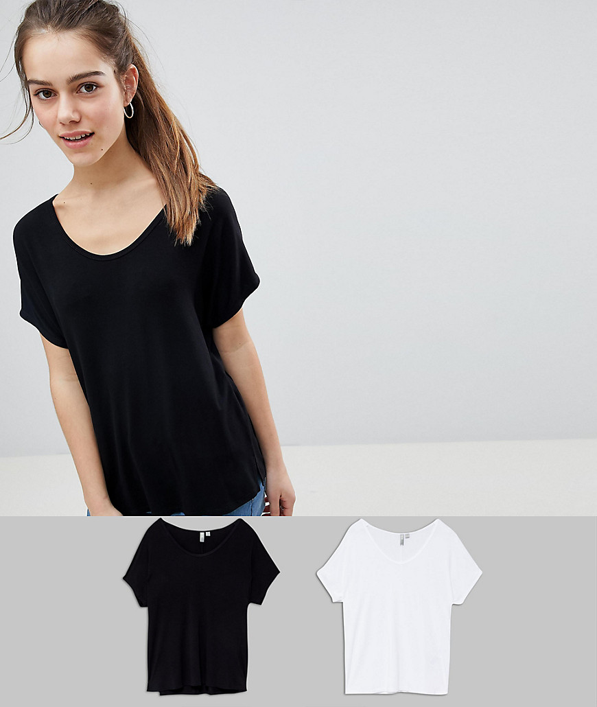 ASOS DESIGN Petite – T-shirt med draperad vingvinärm i 2-pack SPARA-Flerfärgad