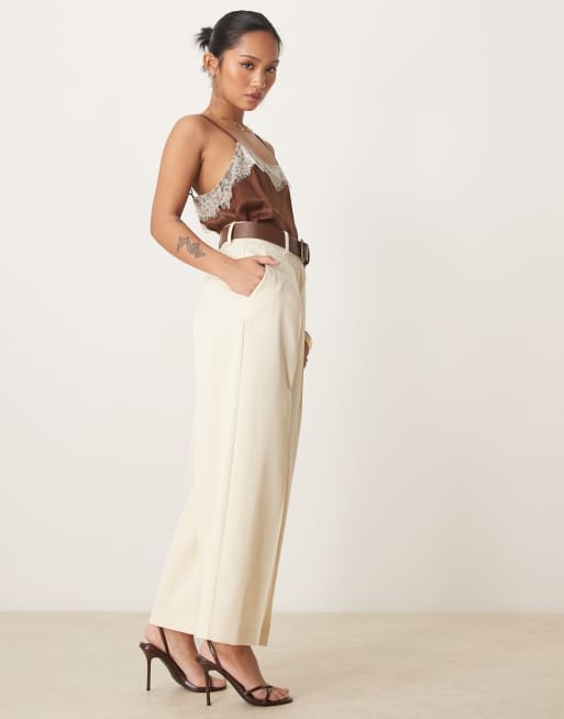 ASOS DESIGN Petite tailored ankle grazer trousers with PU belt in cream, 5 of 5
