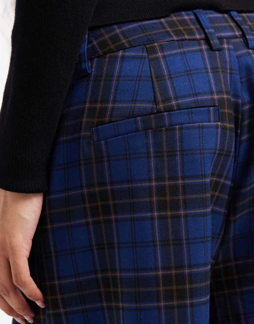 ASOS DESIGN Petite tailored barrel leg pants in blue plaid - part of a set , 5 of 5