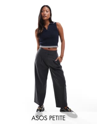 ASOS DESIGN Petite tailored barrel trousers in charcoal-Grey