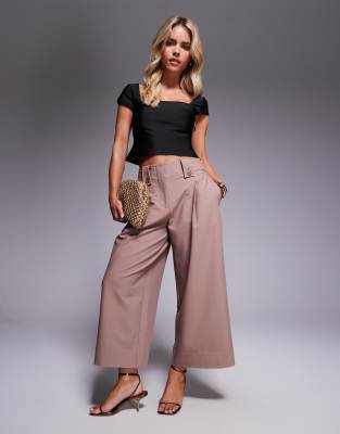 ASOS DESIGN Petite tailored cropped trousers with tab waist detail in sesame-Brown