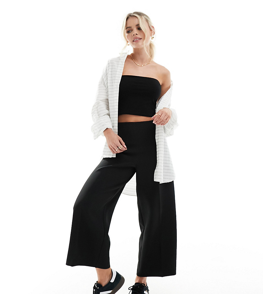 Asos Design Petite Tailored Culotte Pants In Cream-black