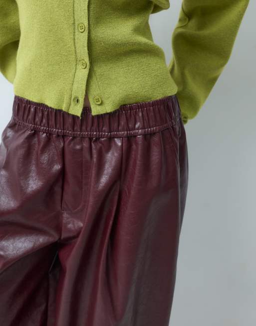 ASOS DESIGN Petite Tailored faux leather tapered pants in brown crackle, 3 of 5