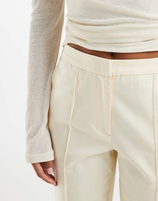 ASOS DESIGN Petite Tailored kick flare in cream, 4 of 5