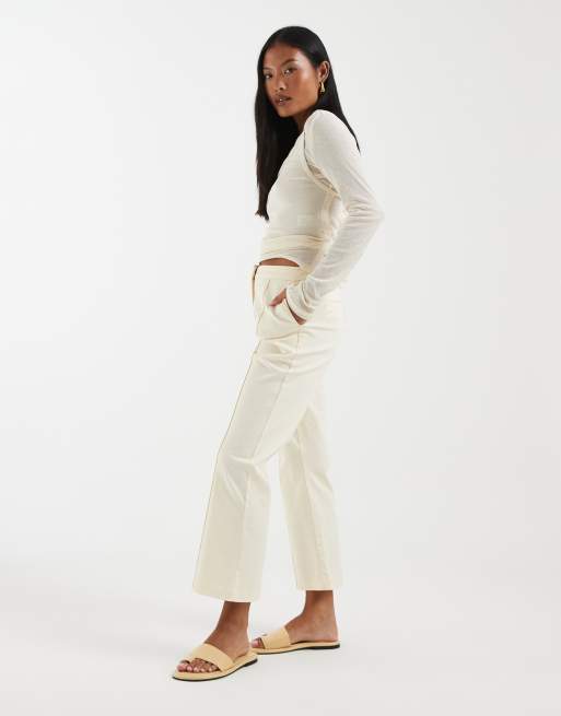 ASOS DESIGN Petite Tailored kick flare pants in cream, 2 of 5