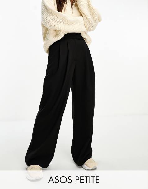 ASOS DESIGN Petite tailored wide leg pants with pleat detail in black - view 1