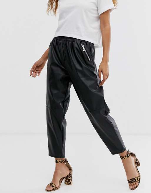 ASOS DESIGN Petite tapered leather look pants, 4 of 4