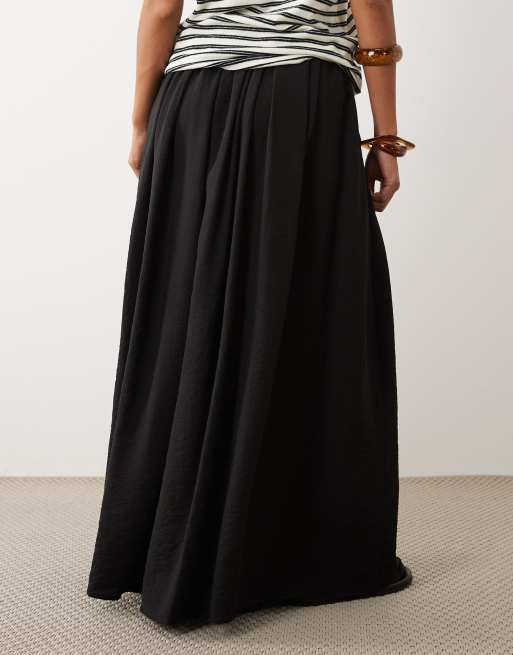 ASOS DESIGN Petite tie waist soft crinkle maxi skirt in black, 2 of 5
