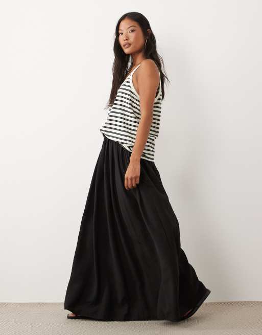 ASOS DESIGN Petite tie waist soft crinkle maxi skirt in black, 3 of 5