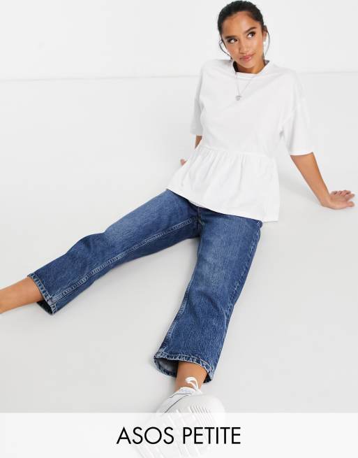 ASOS DESIGN Petite - Top grembiule oversize in stile casual bianco