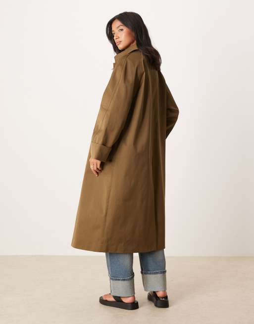 ASOS DESIGN Petite - Trenchcoat met lange pasvorm in kaki, 3 van 4