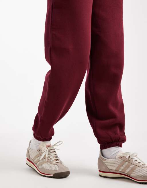 ASOS DESIGN Petite - Ultimate - Joggers color bordeaux con interno spazzolato e fondo elasticizzato, 3 di 5