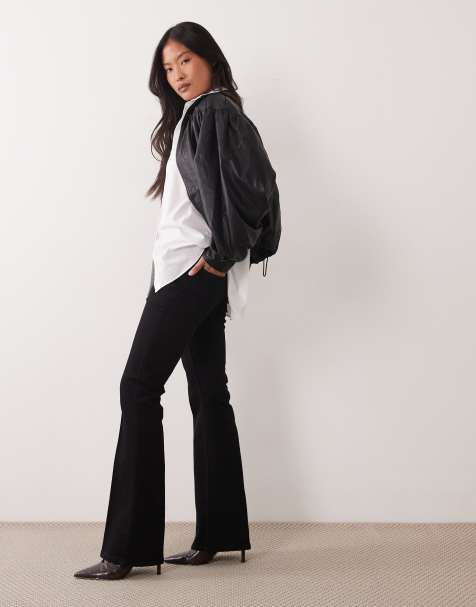 ASOS DESIGN Petite vaquero bootcut acampanado negro - view 1