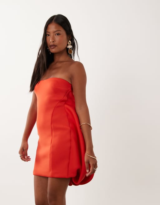 ASOS DESIGN Petite - Vestido corto escarlata abullonado de tejido efecto neopreno, 2 de 4