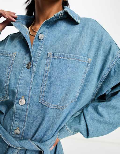 ASOS DESIGN Petite - Vestito camicia di jeans allacciato in vita lavaggio blu medio, 3 di 4