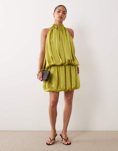ASOS DESIGN Petite - Vestito corto in raso verde oliva a balze allacciato al collo - view 1