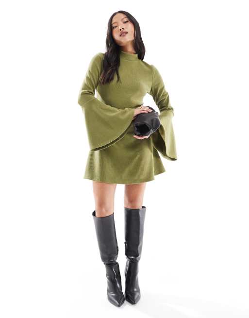 ASOS DESIGN Petite - Vestito corto in tessuto a coste verde oliva con maniche svasate, 2 di 4