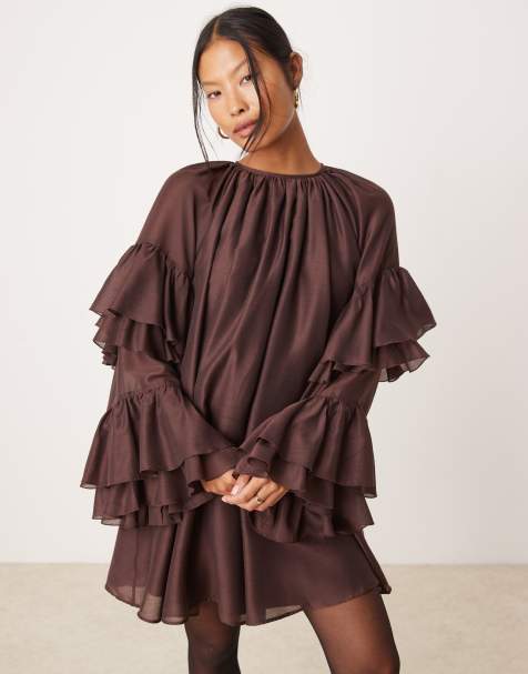 ASOS DESIGN Petite - Vestito corto in voile color cioccolato con volant sulle maniche - view 1