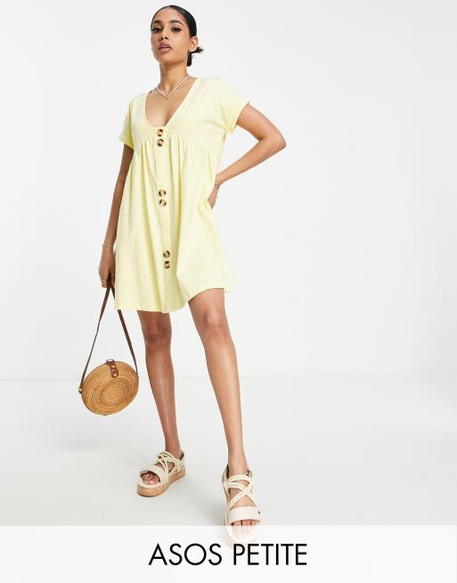 ASOS DESIGN Petite - Vestito grembiule corto a maniche corte color limone con bottoni grandi