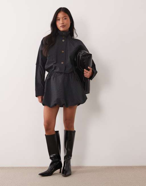 ASOS DESIGN Petite vestito mini con bottoni e gonna a palloncino a quadri blu navy, 2 di 4
