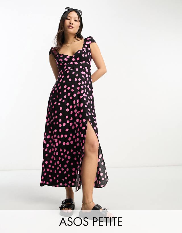 ASOS Petite - ASOS DESIGN Petite viscose sweetheart neckline split front midi dress in spot