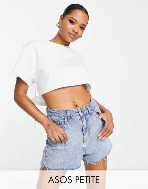 ASOS DESIGN Petite - Vit t-shirt i extra kort modell