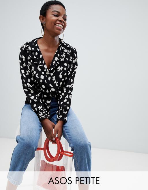 ASOS DESIGN Petite waisted tea blouse with collar detail in abstract print and long sleeves