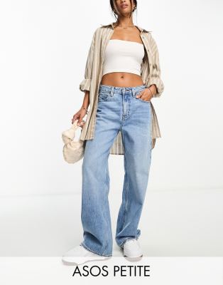 ASOS DESIGN Petite - Weite Dad-Jeans in Mittelblau